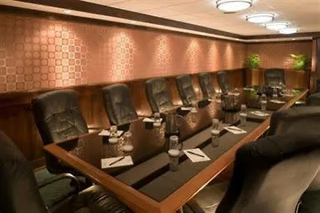 Hotel Embassy Suites By Hilton Memphis East Germantown Area