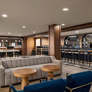 Hotel Crowne Plaza Airport Expo Ctr By Ihg