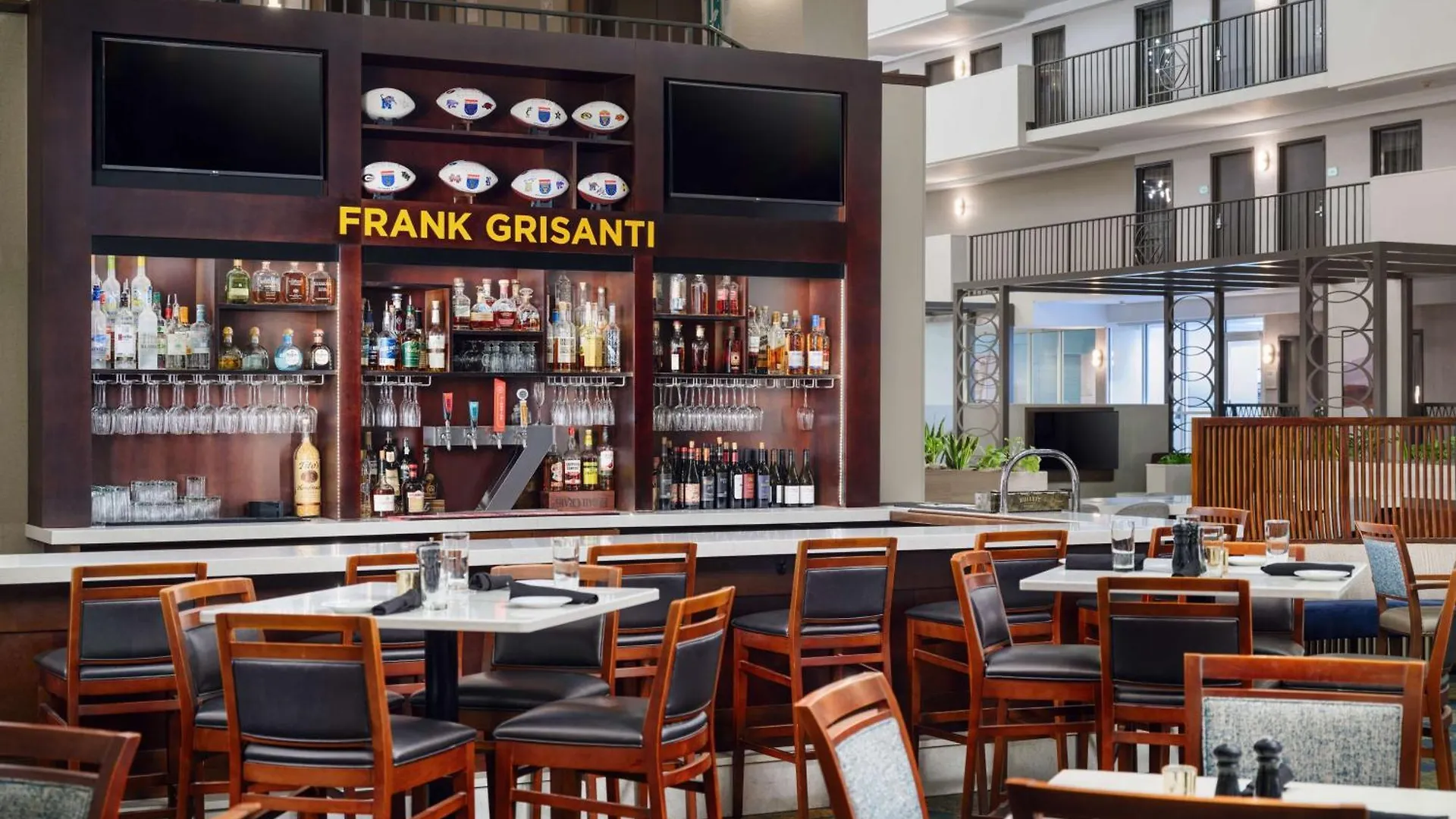 Embassy Suites By Hilton Memphis East Germantown Area Hotel