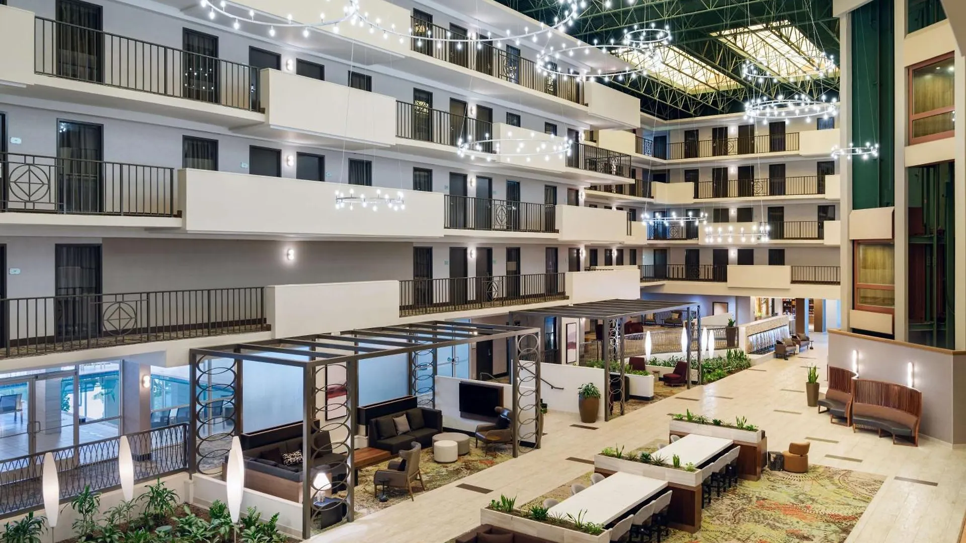 *** Hotel Embassy Suites By Hilton Memphis East Germantown Area United States