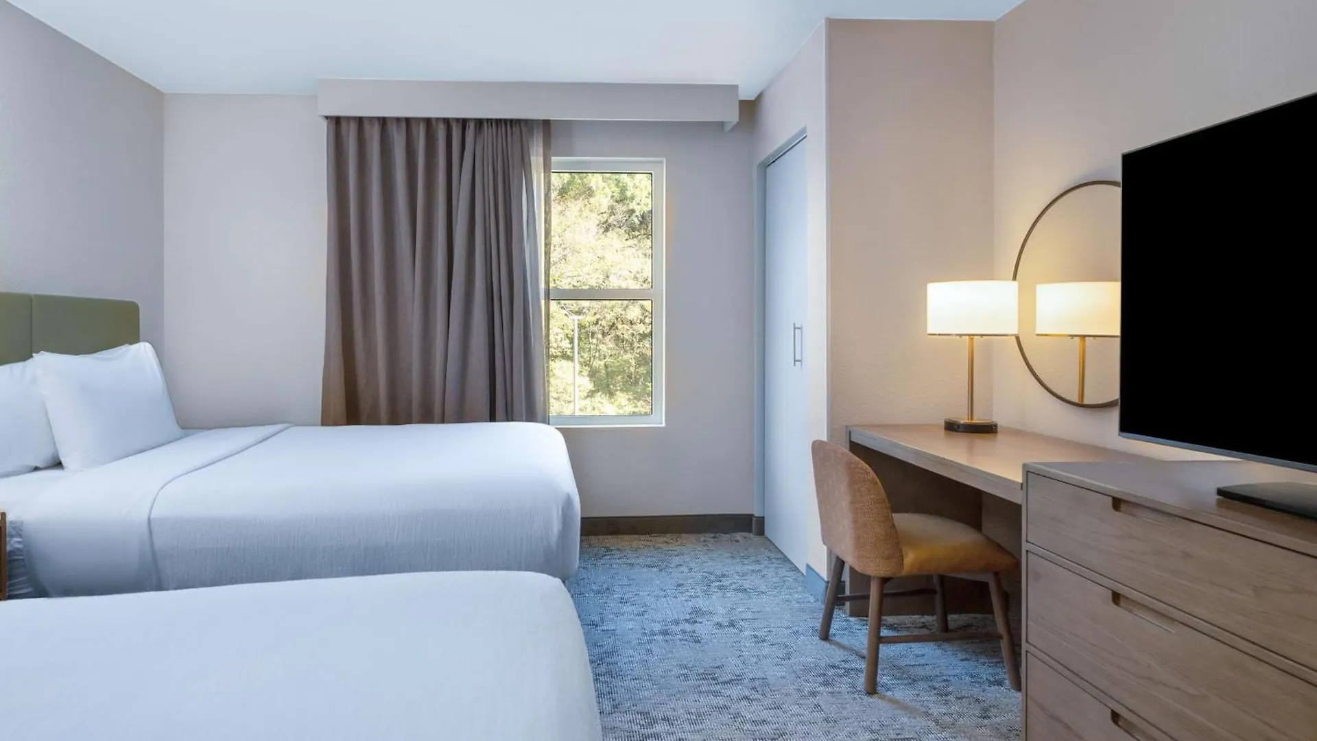 Embassy Suites By Hilton Memphis East Germantown Area