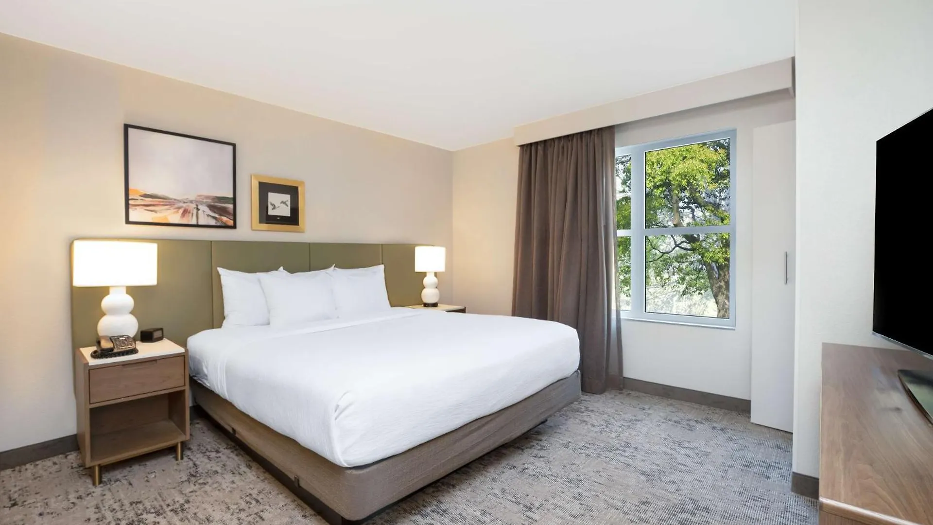 Embassy Suites By Hilton Memphis East Germantown Area