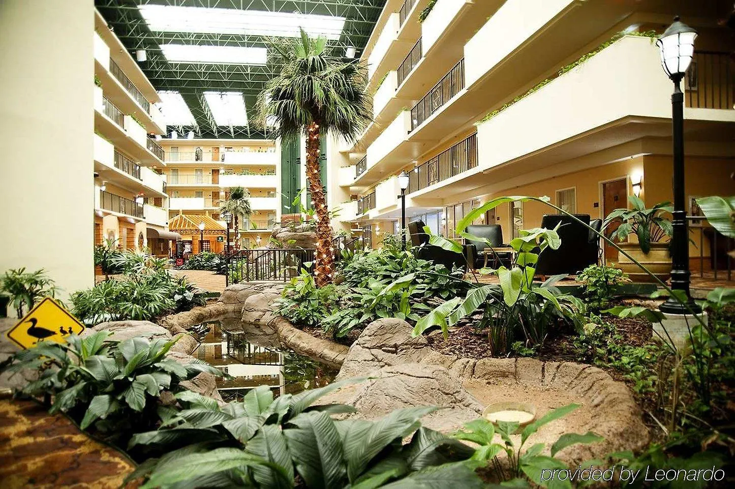 Hotel Embassy Suites By Hilton Memphis East Germantown Area