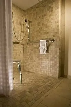 Embassy Suites By Hilton Memphis East Germantown Area Hotel