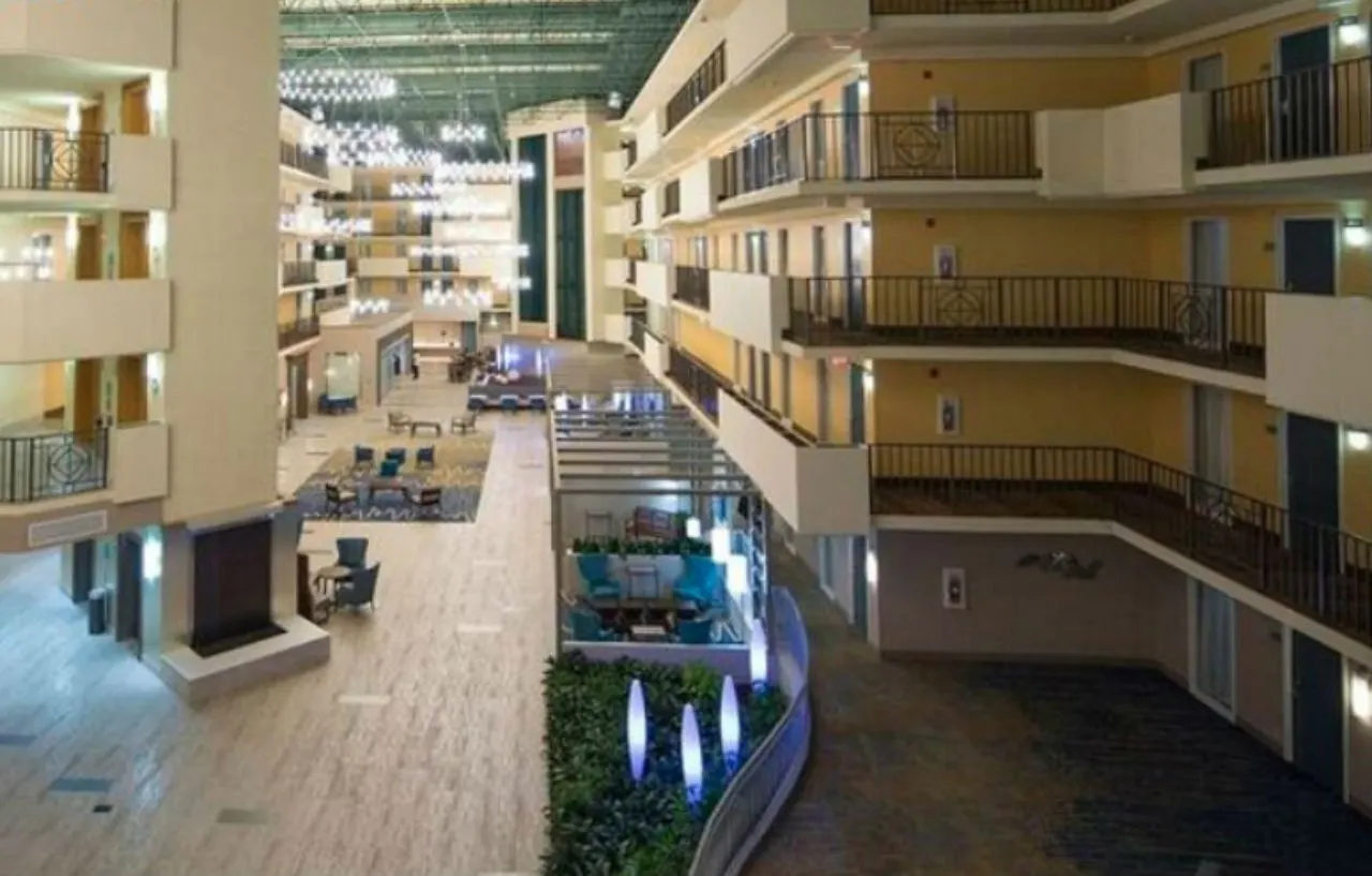 *** Hotel Embassy Suites By Hilton Memphis East Germantown Area United States